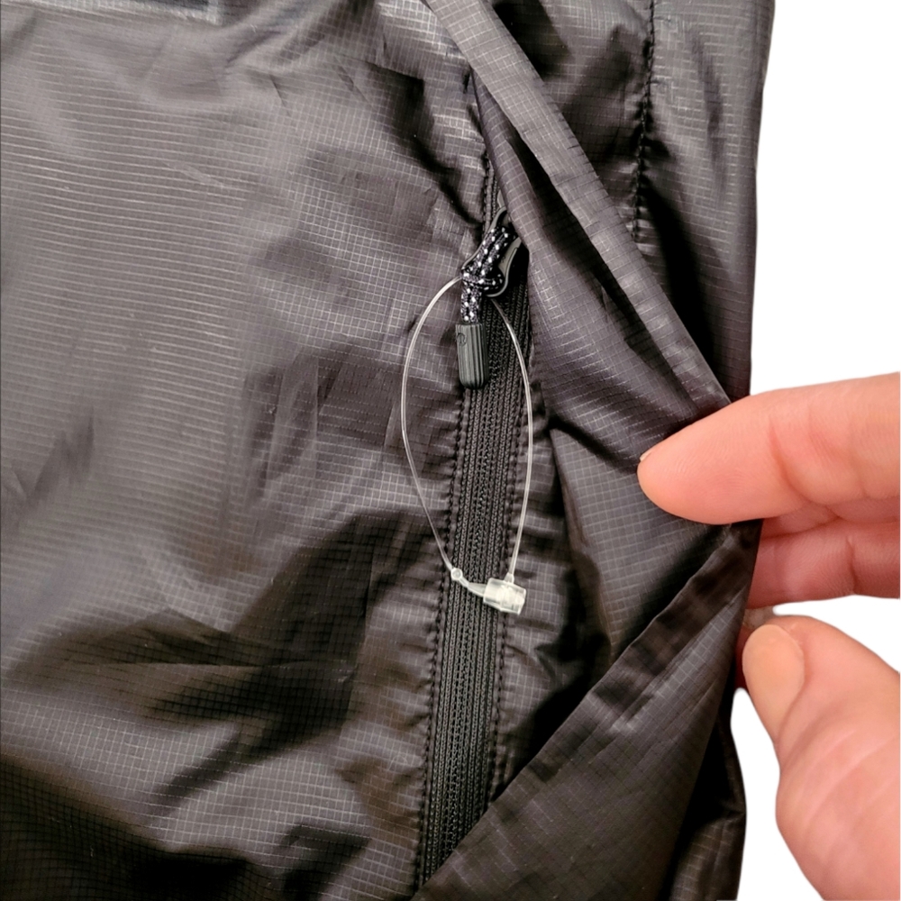 Lululemon Run With It Running Jacket In Black Sz … - image 8